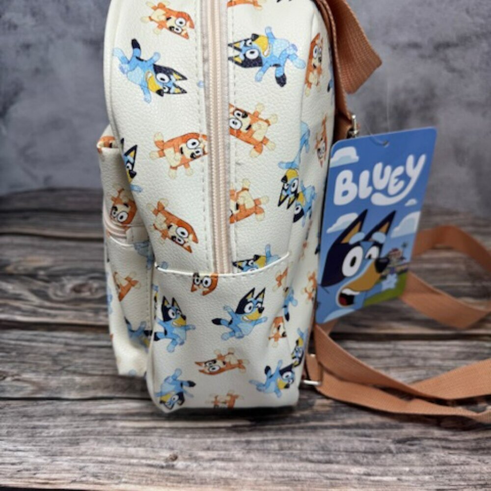 Bluey Mini Backpack NWT - Picture 2 of 9